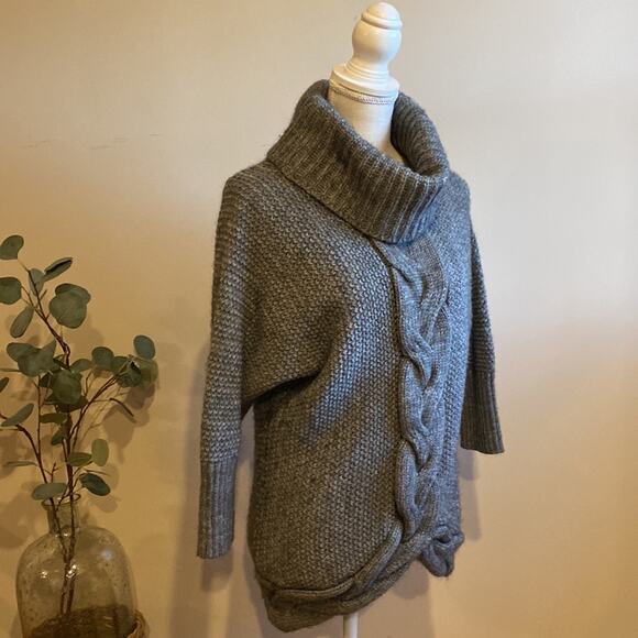 LOFT Gray Woolblend Turtleneck Sweater with Center Cable Size Medium - Picture 2 of 5